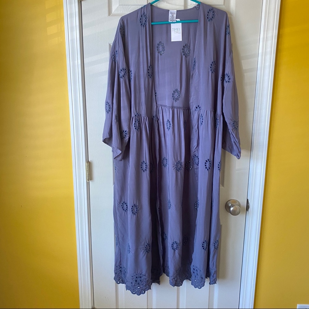 Time and Tru boho Grey Kimono